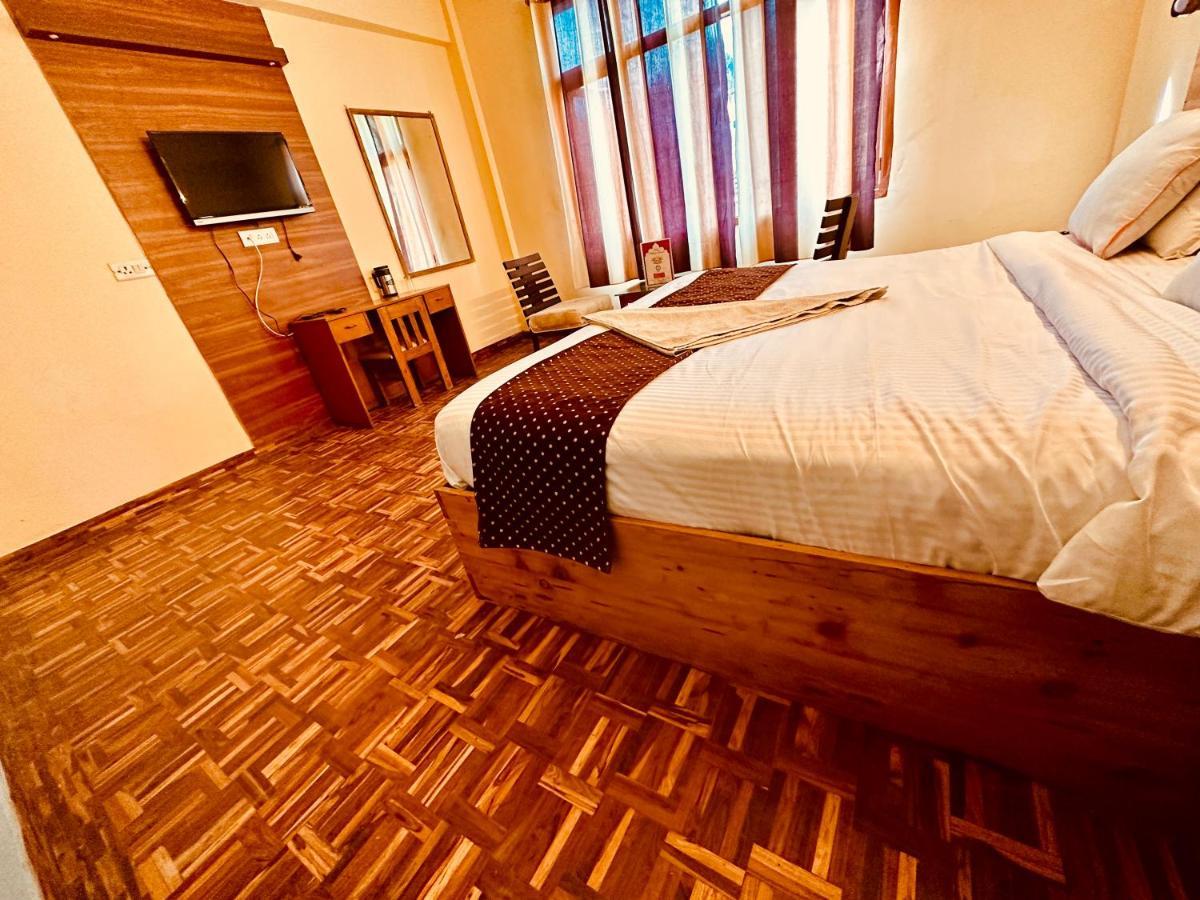 Hotel Grand Kalinga - Near Volvo Bus Stand Manali المظهر الخارجي الصورة