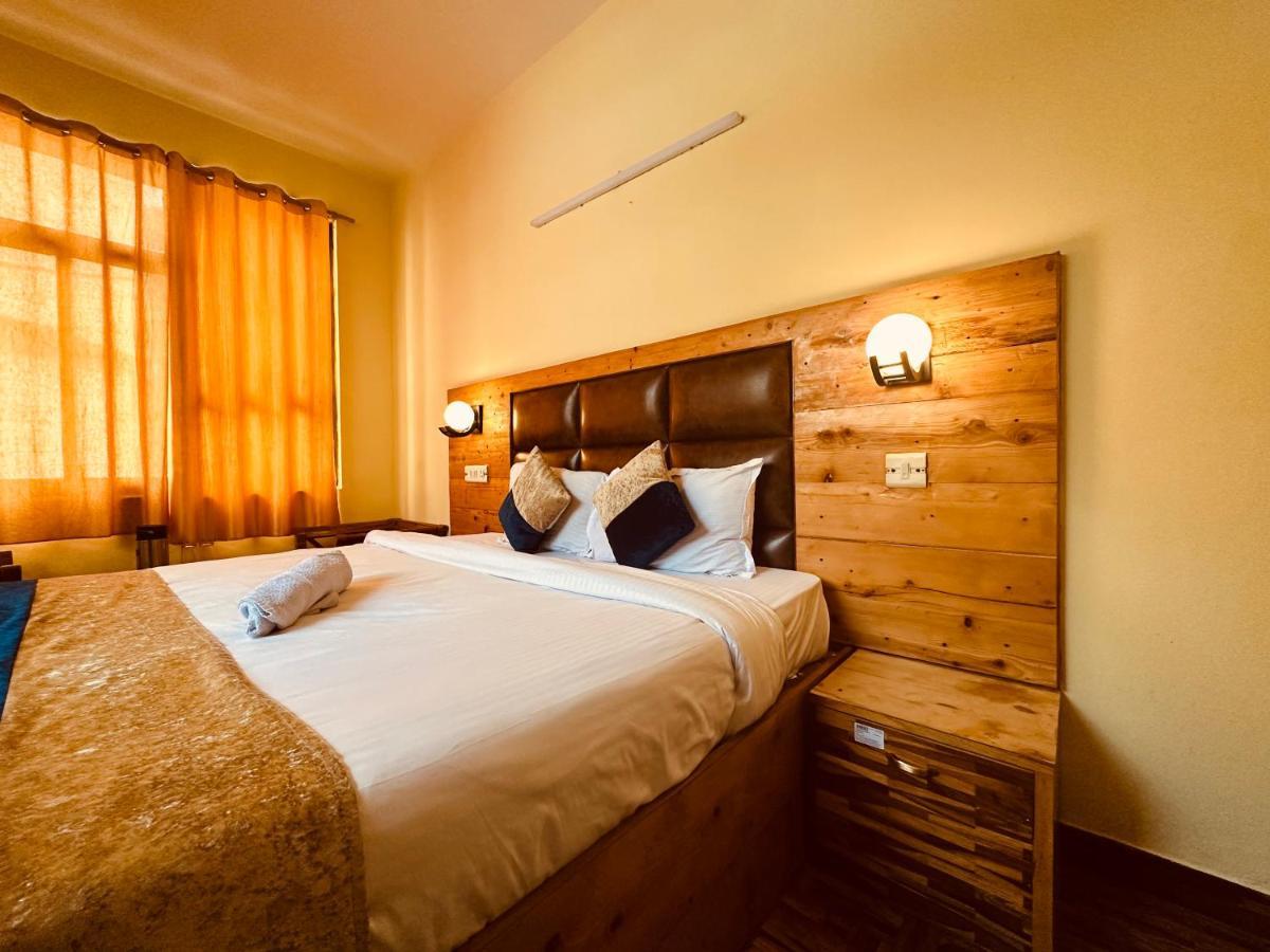 Hotel Grand Kalinga - Near Volvo Bus Stand Manali المظهر الخارجي الصورة