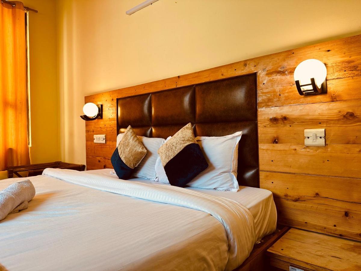 Hotel Grand Kalinga - Near Volvo Bus Stand Manali المظهر الخارجي الصورة